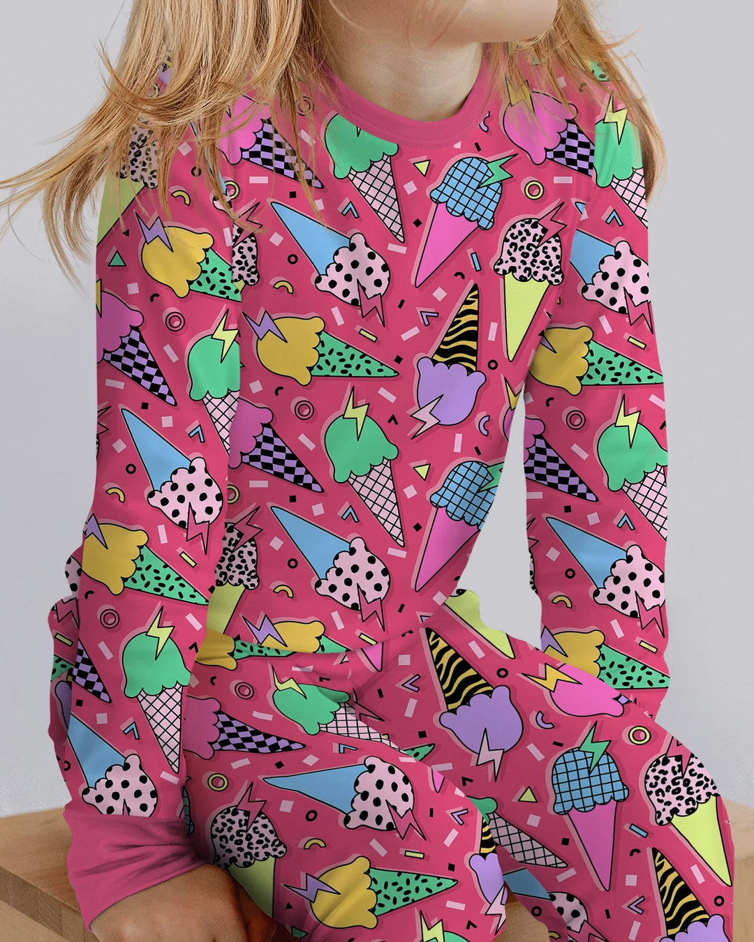 Zweiteiliges Langarm-Pyjama-Set mit Sommerfrüchten