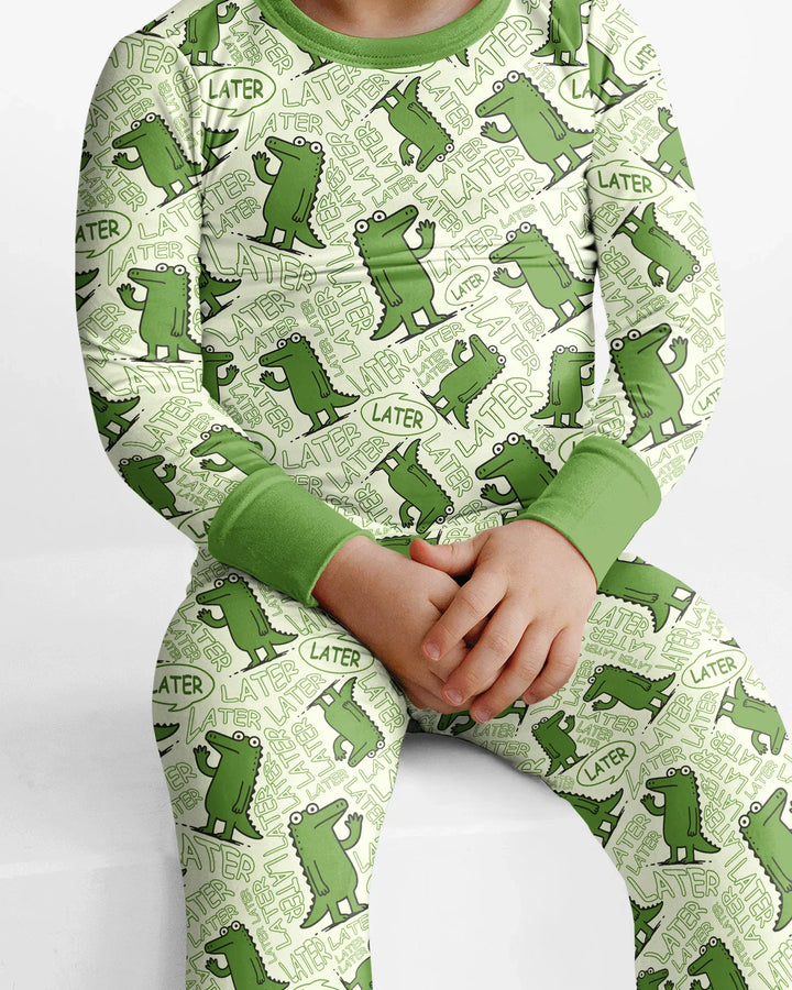 Zweiteiliges Langarm-Pyjama-Set mit Sommerfrüchten