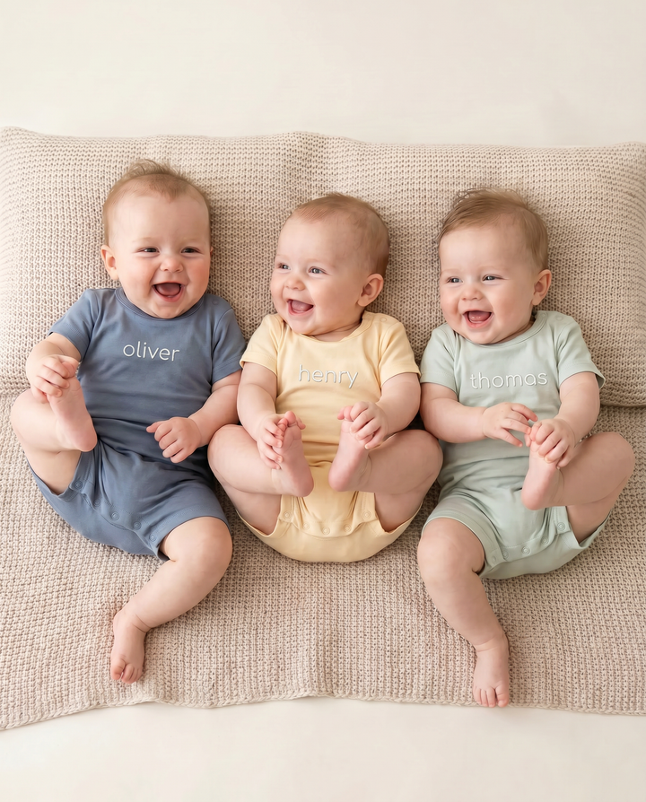 Gerippte Babykleidung mit individuellem Foto - Weich &amp; Skizzenhaft