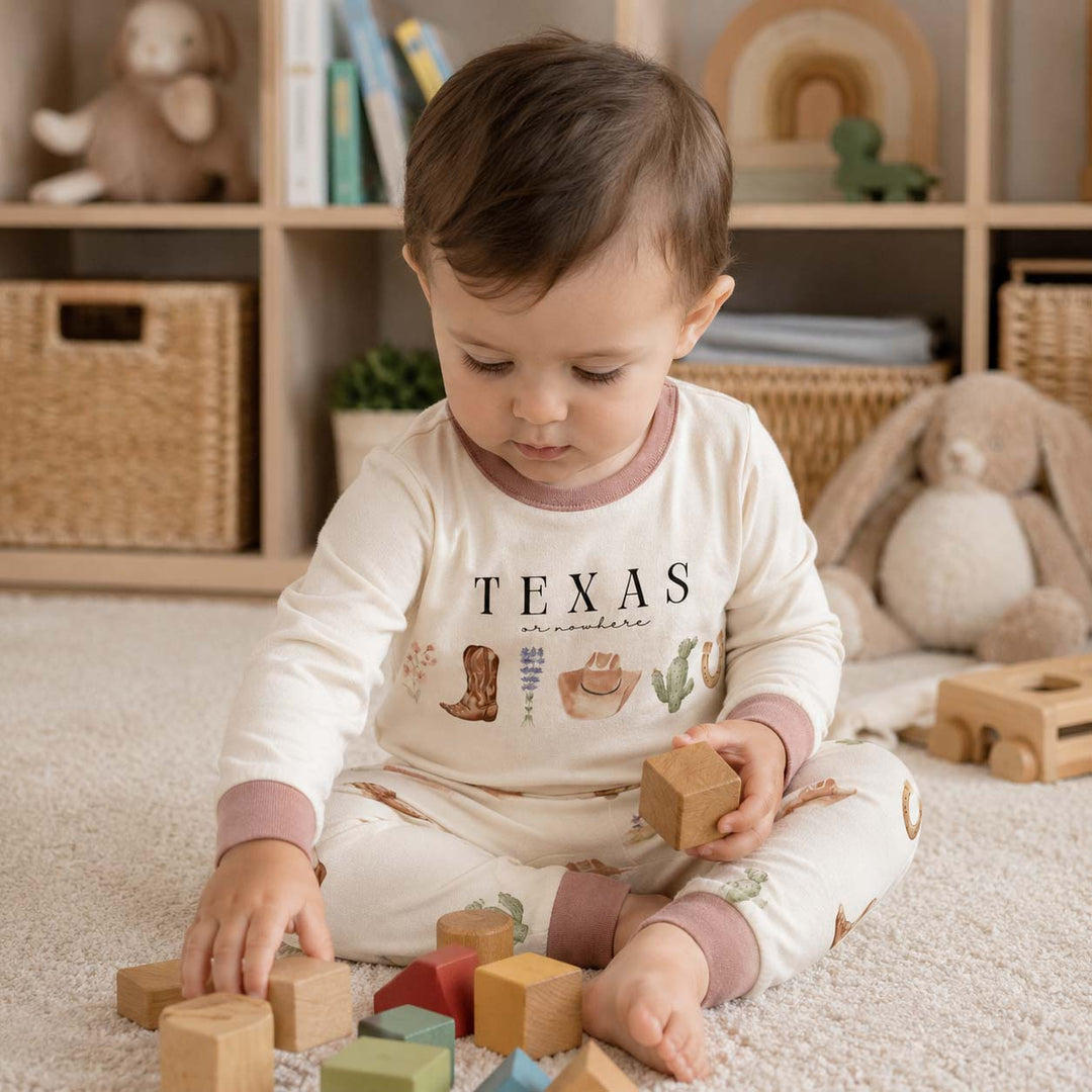 Texas Or Nowhere Western Icons Bamboo Two Piece Long Sleeve Pajama Set