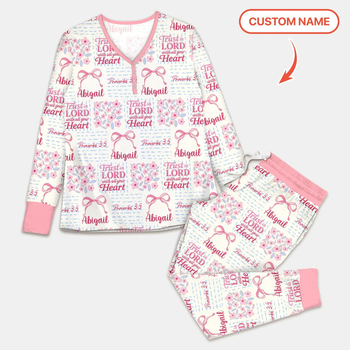 Vorlage für individuelles Damen-Pyjama-Set