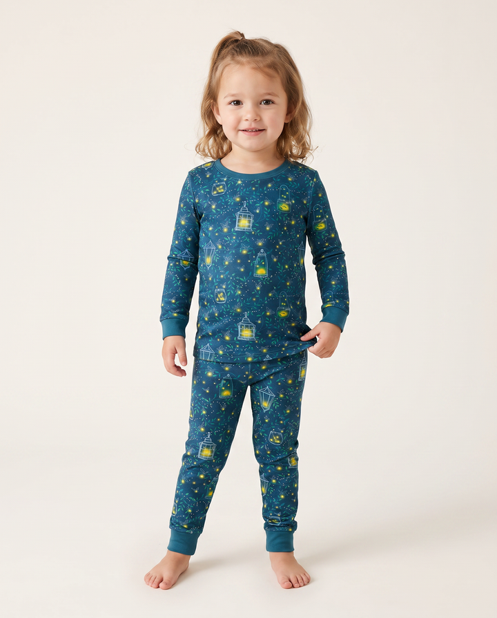 Zweiteiliges Langarm-Pyjama-Set mit Sommerfrüchten