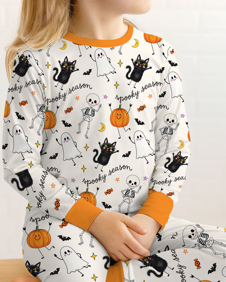 Zweiteiliges Langarm-Pyjama-Set mit Sommerfrüchten
