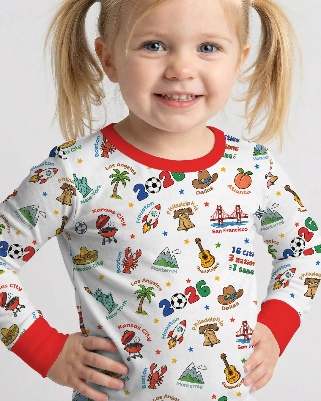 Zweiteiliges Langarm-Pyjama-Set mit Sommerfrüchten