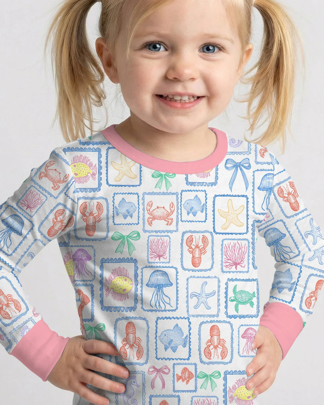 Zweiteiliges Langarm-Pyjama-Set mit Sommerfrüchten