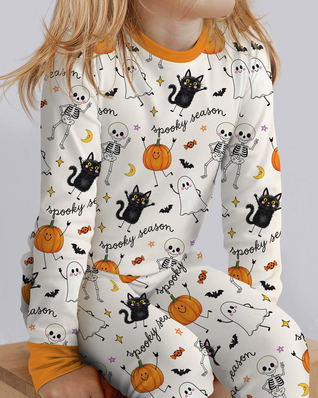 Zweiteiliges Langarm-Pyjama-Set mit Sommerfrüchten