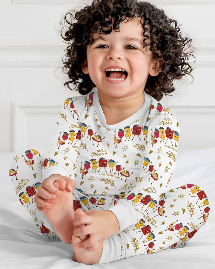 Zweiteiliges Langarm-Pyjama-Set mit Sommerfrüchten