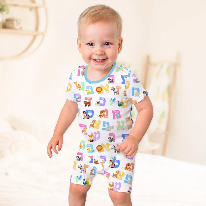 Template Zweiteiliges Pyjama-Set mit kurzen Ärmeln und Shorts