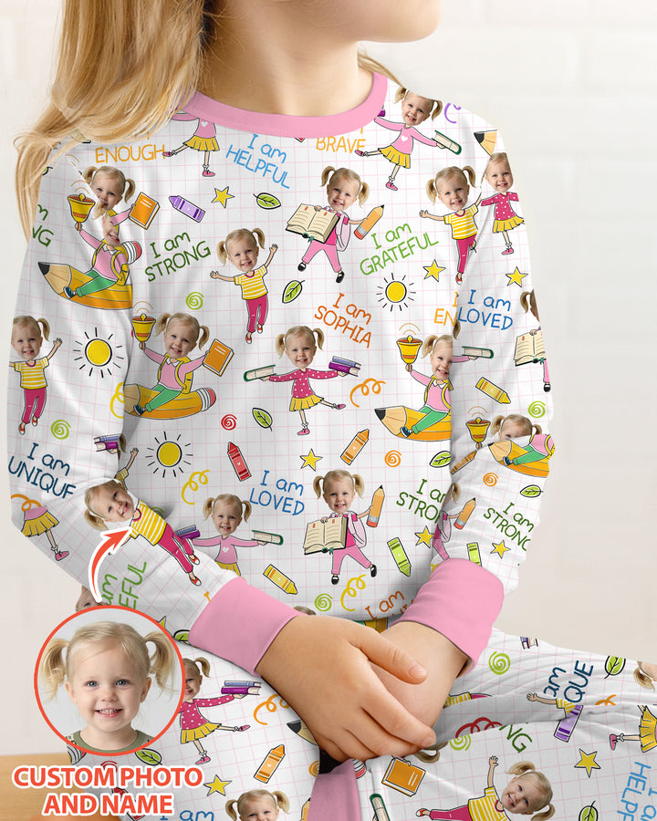 Zweiteiliges Langarm-Pyjama-Set mit Sommerfrüchten