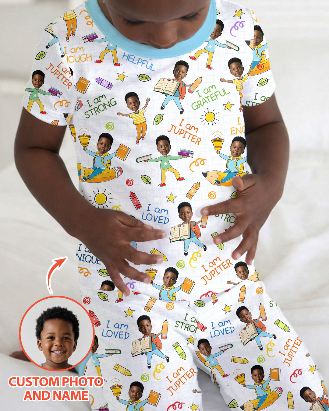 Zweiteiliges, kurzärmliges Pyjama-Set mit Marienkäfern