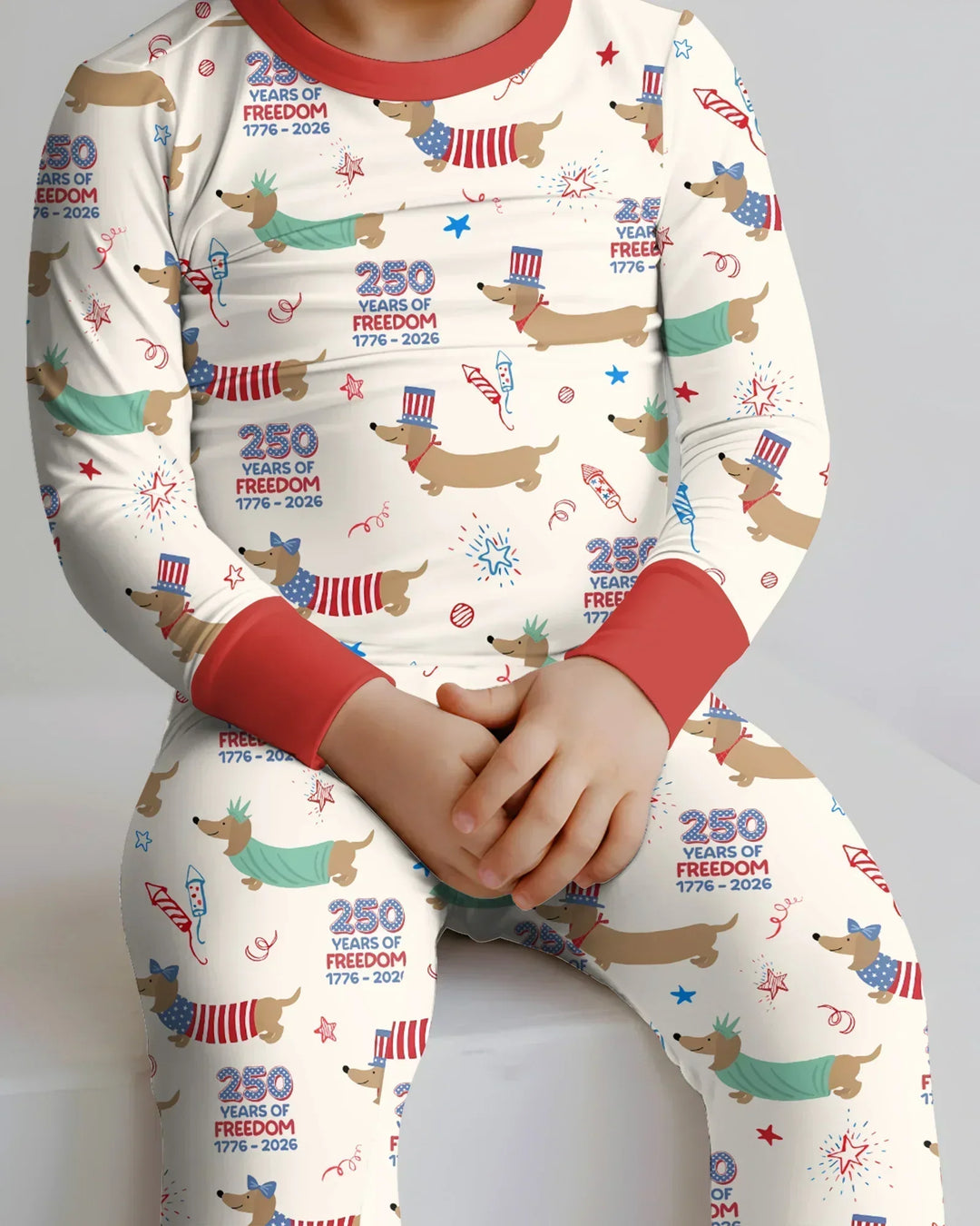 Zweiteiliges Langarm-Pyjama-Set mit Sommerfrüchten