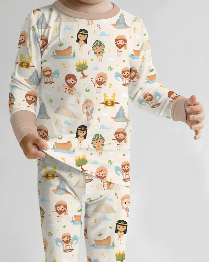 Zweiteiliges Langarm-Pyjama-Set mit Sommerfrüchten