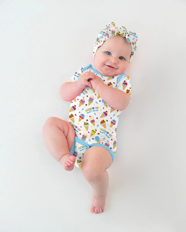 Gerippte Babykleidung mit individuellem Foto - Weich &amp; Skizzenhaft