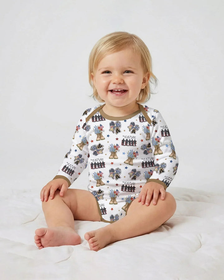 Gerippte Babykleidung mit individuellem Foto - Weich &amp; Skizzenhaft