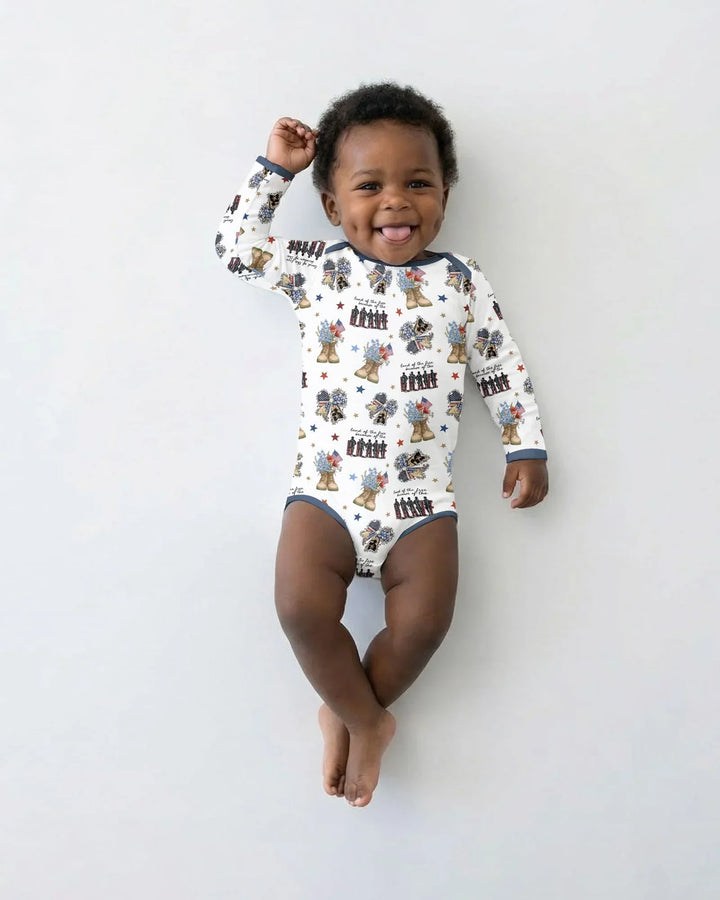 Gerippte Babykleidung mit individuellem Foto - Weich &amp; Skizzenhaft