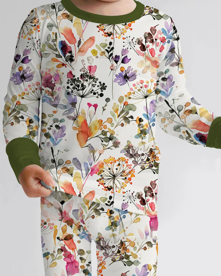 Zweiteiliges Langarm-Pyjama-Set mit Sommerfrüchten