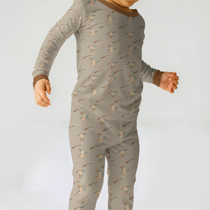 Zweiteiliges Langarm-Pyjama-Set mit Sommerfrüchten