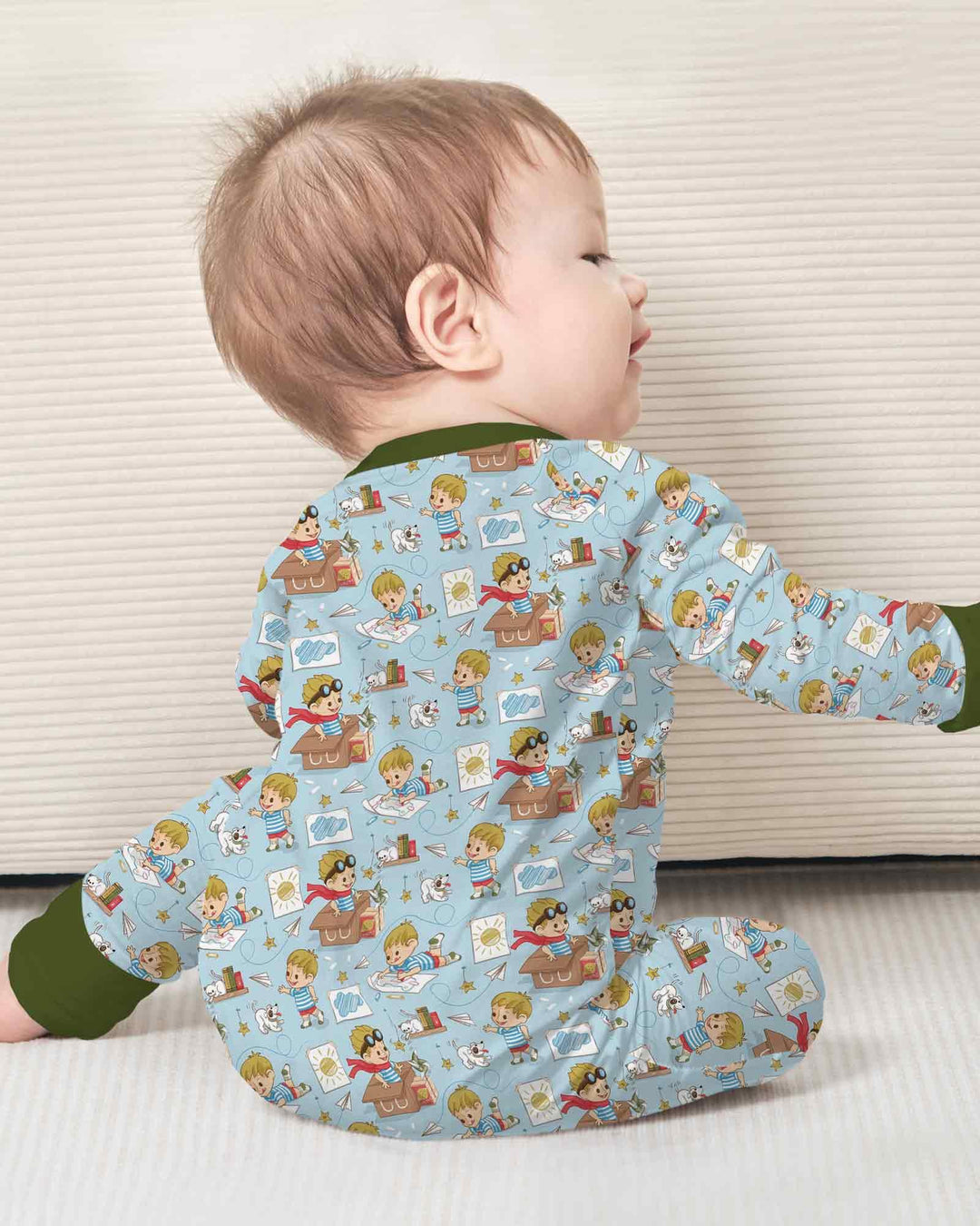Tiny Explorer Tales Bamboo Convertible Zippy
