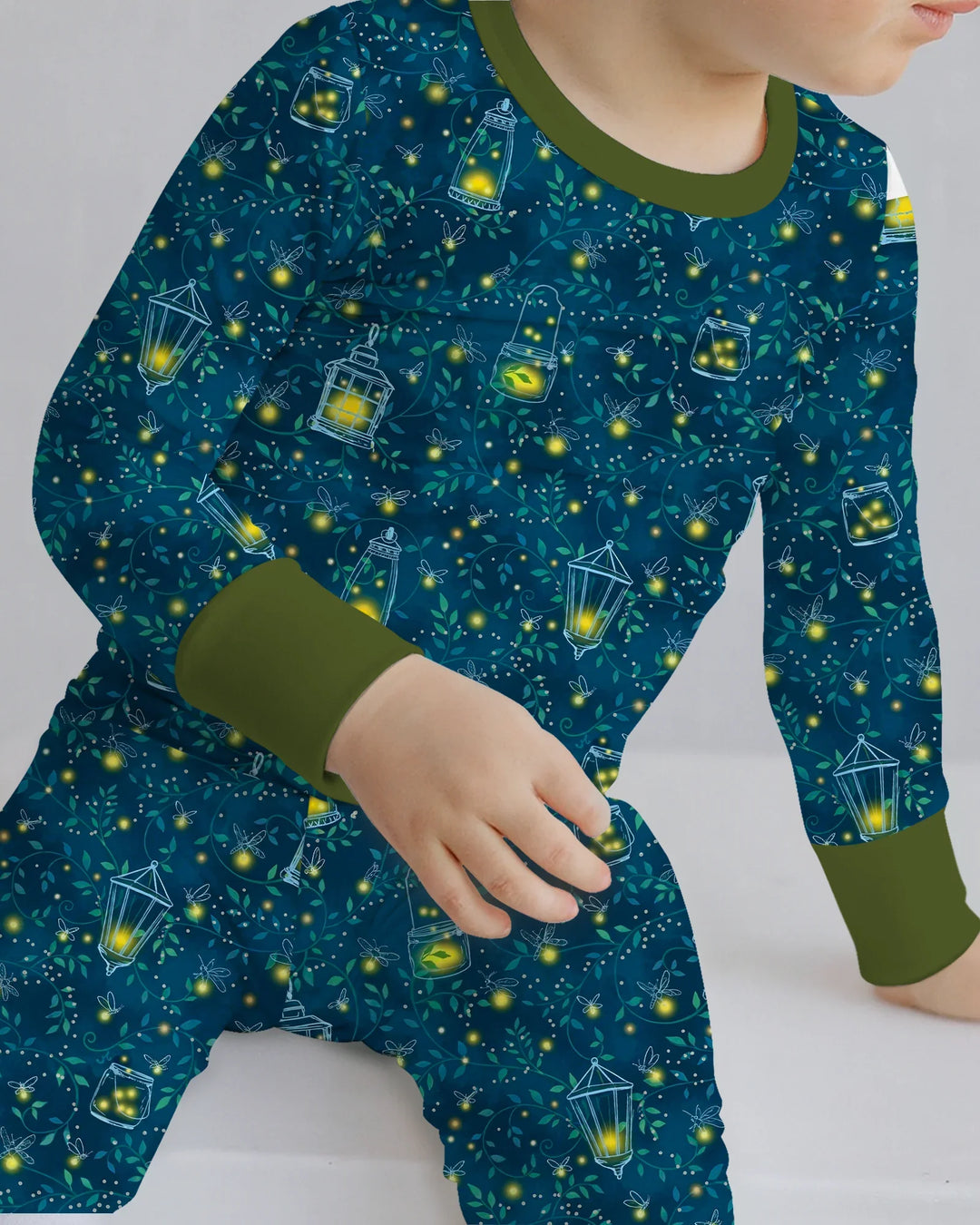 Zweiteiliges Langarm-Pyjama-Set mit Sommerfrüchten