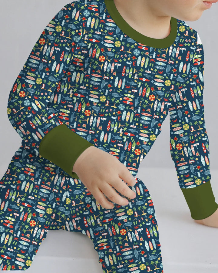 Zweiteiliges Langarm-Pyjama-Set mit Sommerfrüchten