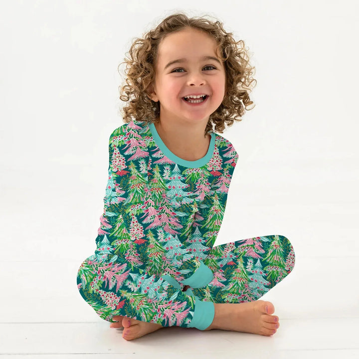 Brushstroke Merry Trees Two Piece Long Sleeve Pajama Set , Brushstroke Merry Trees Two Piece Long Sleeve Pajama Set - 12-18M