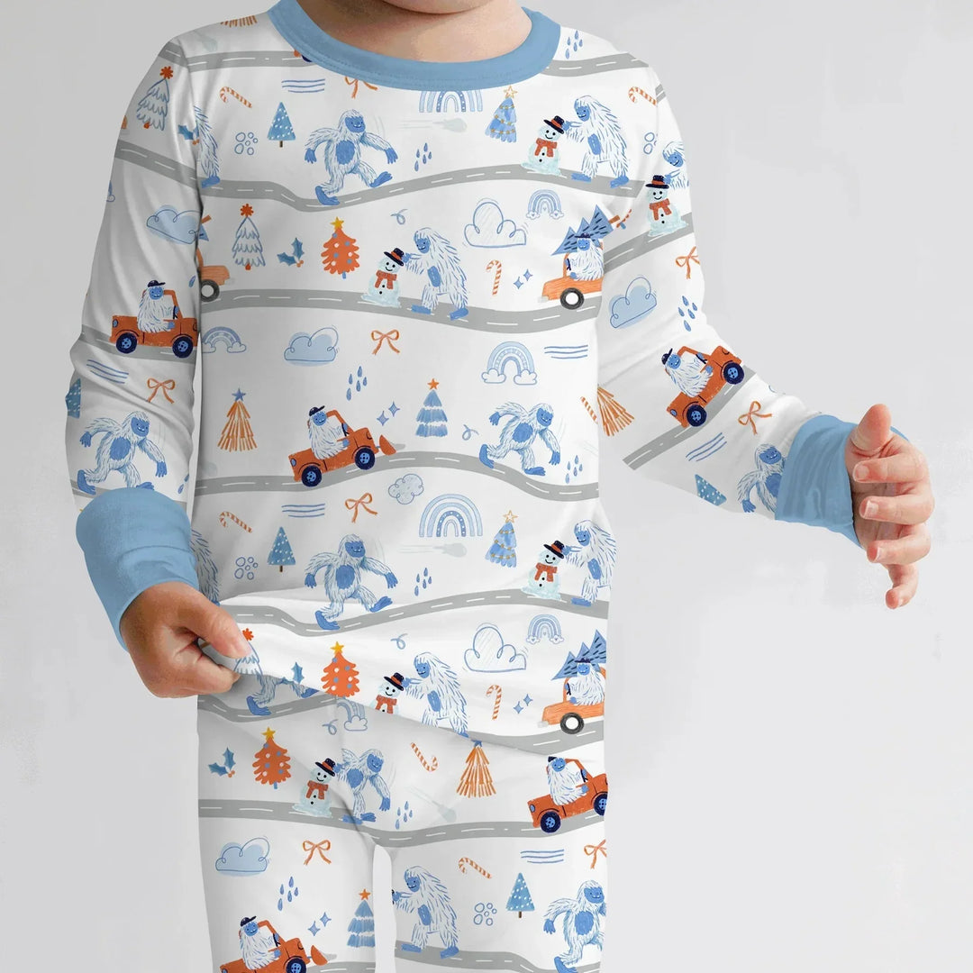 Christmas Sasquatch Two Piece Long Sleeve Pajama Set , Christmas Sasquatch Two Piece Long Sleeve Pajama Set - 12-18M
