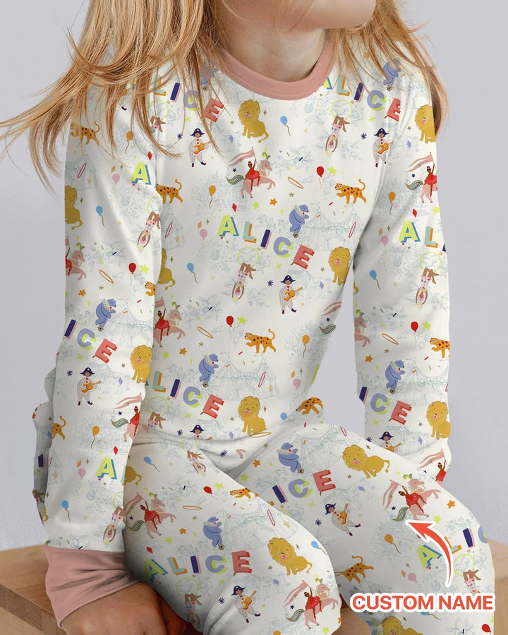 Zweiteiliges Langarm-Pyjama-Set mit Sommerfrüchten