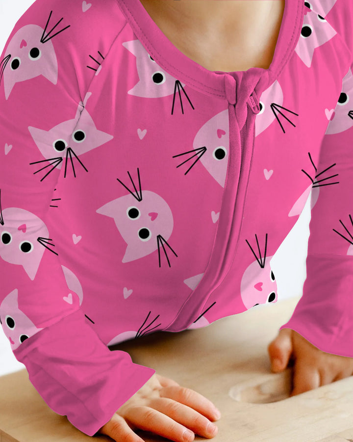 Glow In The Dark Pink Kitty Heart Toss Bamboo Convertible Zippy
