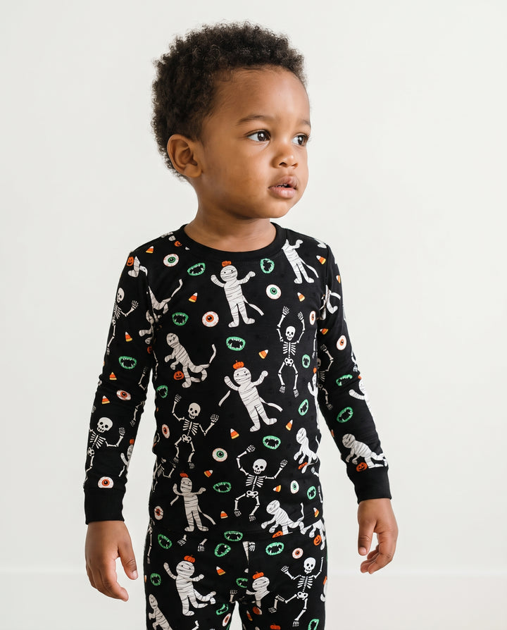 Glow In The Dark Spooky Mummy Skeleton Mix Bamboo Two Piece Long Sleeve Pajama Set