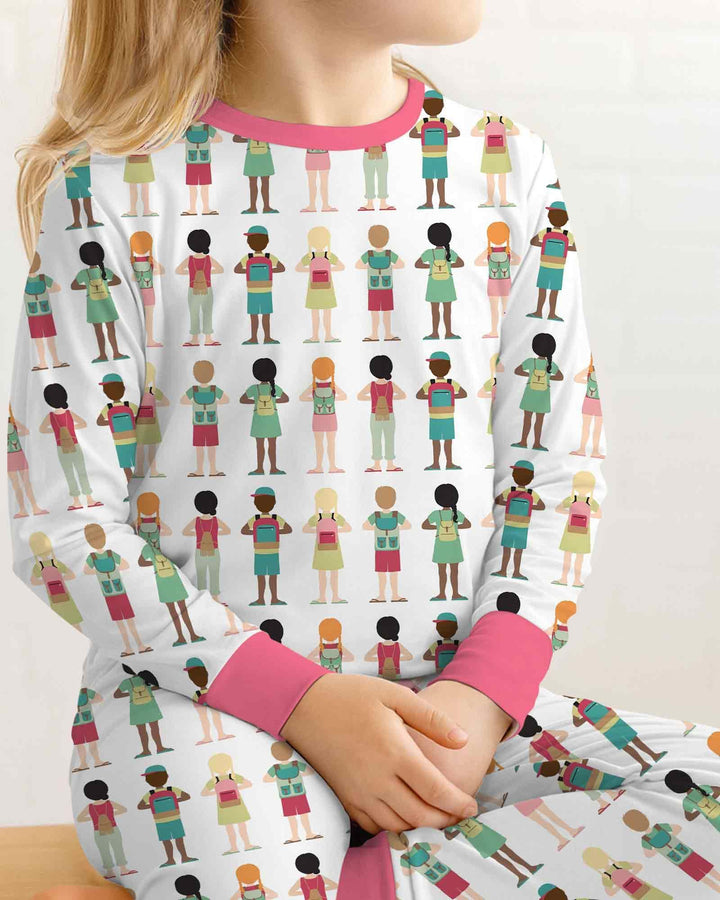 Zweiteiliges Langarm-Pyjama-Set mit Sommerfrüchten