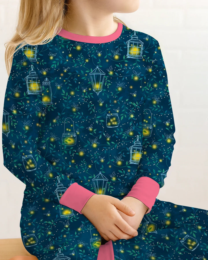 Zweiteiliges Langarm-Pyjama-Set mit Sommerfrüchten