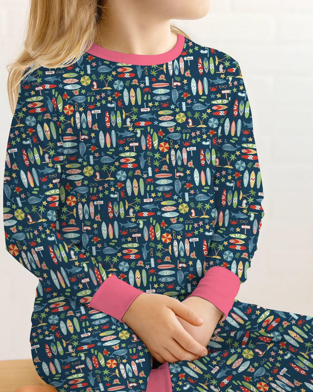 Zweiteiliges Langarm-Pyjama-Set mit Sommerfrüchten
