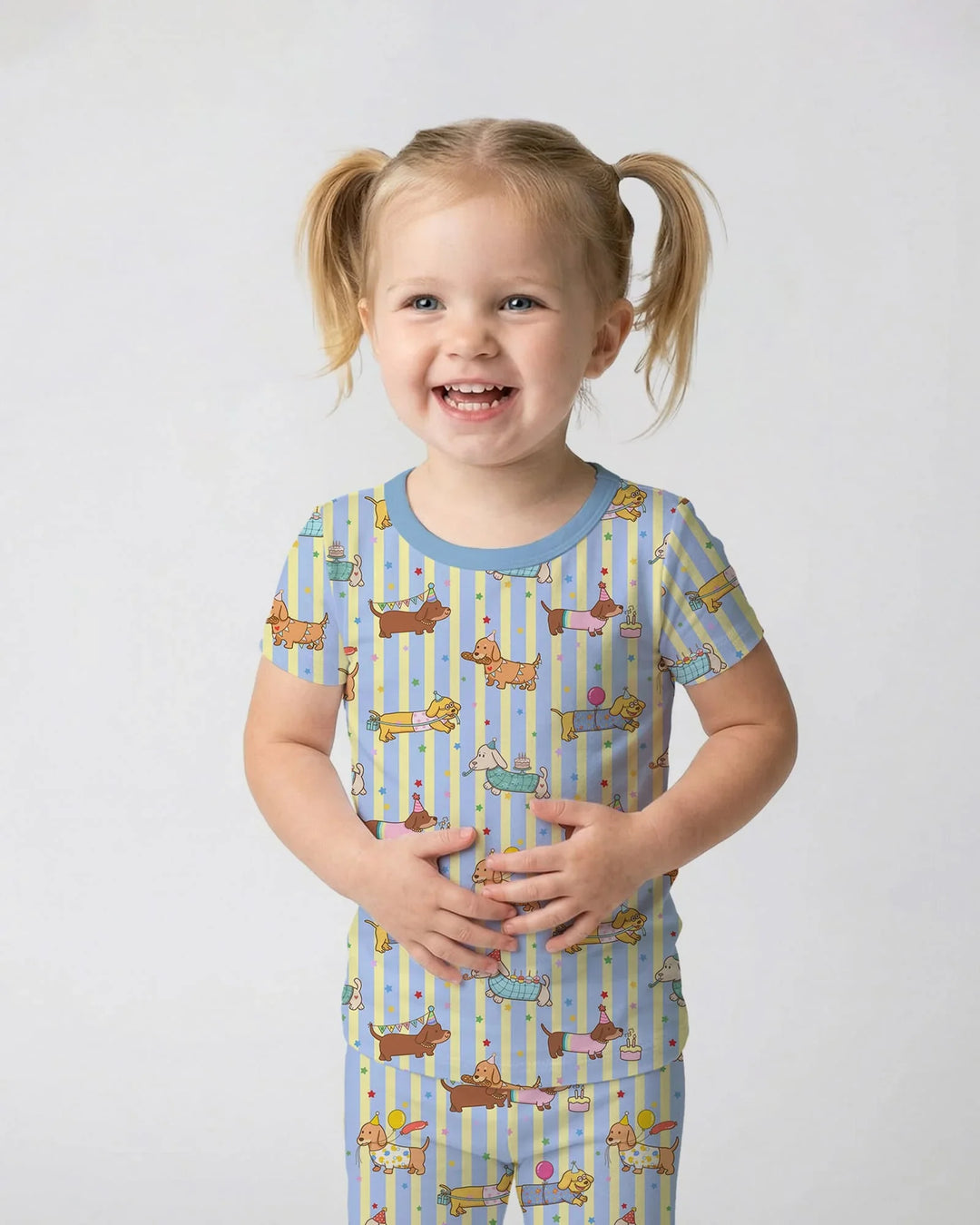 Zweiteiliges, kurzärmliges Pyjama-Set mit Marienkäfern