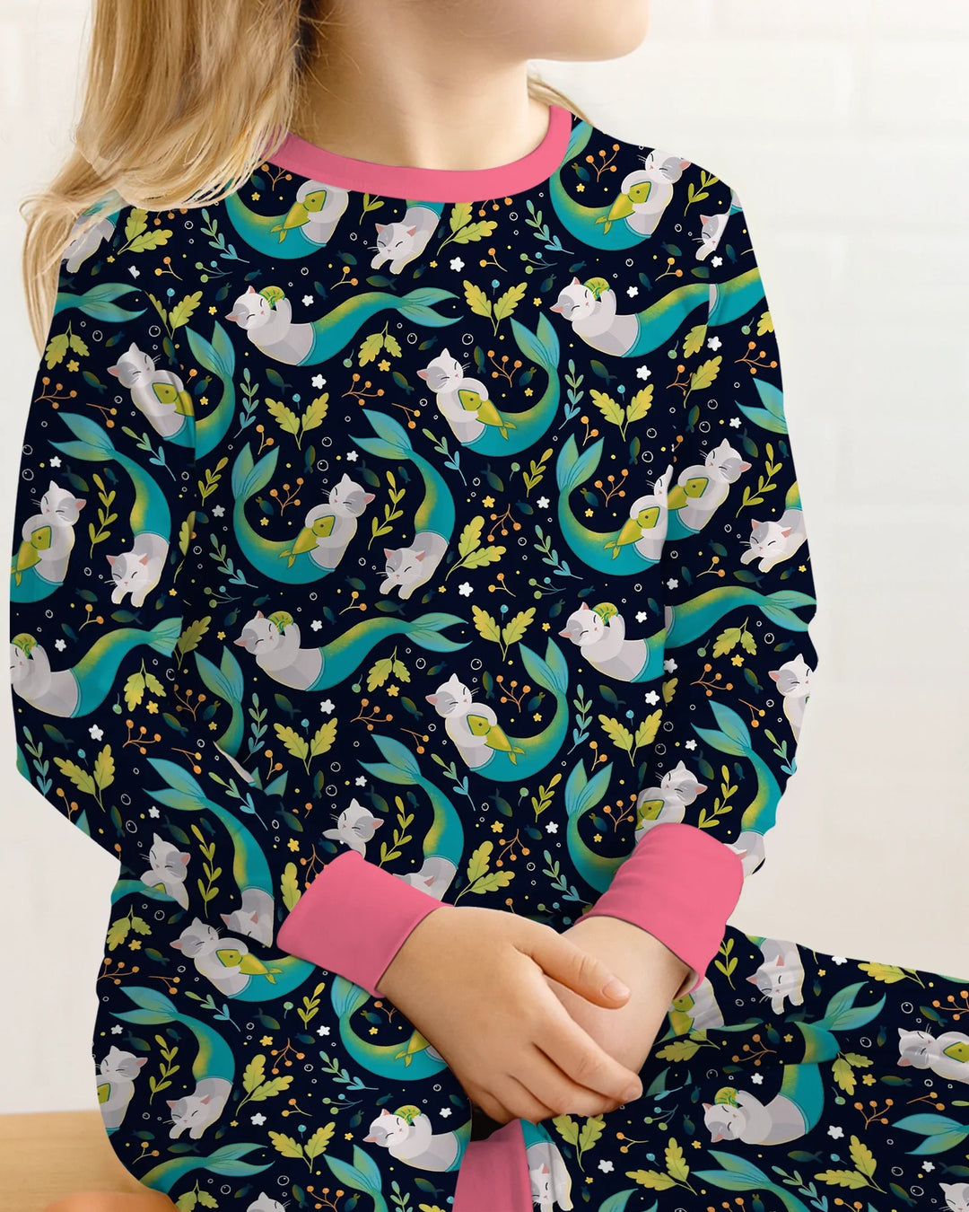 Zweiteiliges Langarm-Pyjama-Set mit Sommerfrüchten