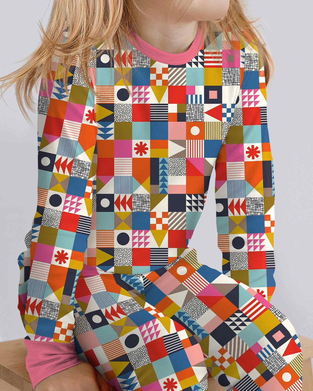 Zweiteiliges Langarm-Pyjama-Set mit Sommerfrüchten
