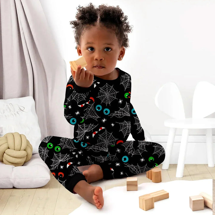 Glow In The Dark Creepy Spiderweb Two Piece Long Sleeve Pajama Set , Glow In The Dark Creepy Spiderweb Two Piece Long Sleeve Pajama Set - 12-18M