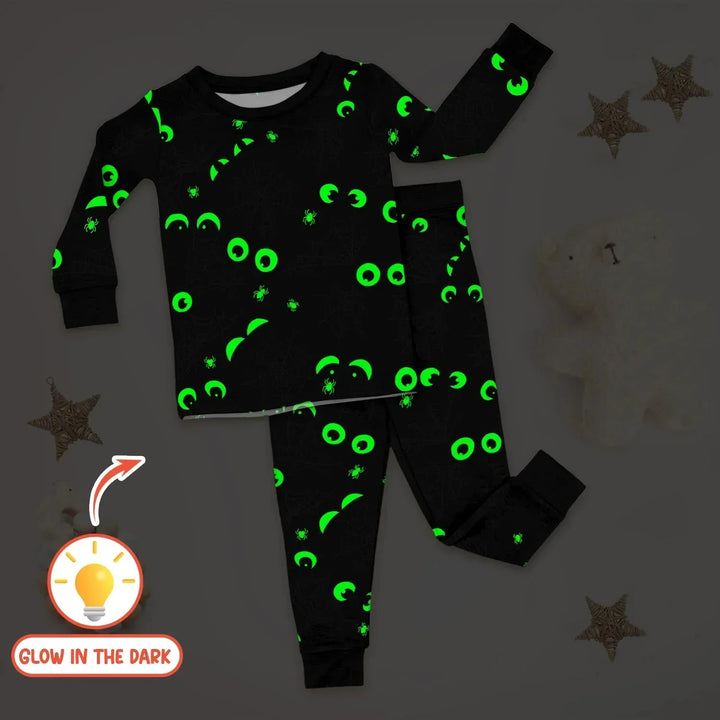 Glow In The Dark Creepy Spiderweb Two Piece Long Sleeve Pajama Set , Glow In The Dark Creepy Spiderweb Two Piece Long Sleeve Pajama Set - 12-18M