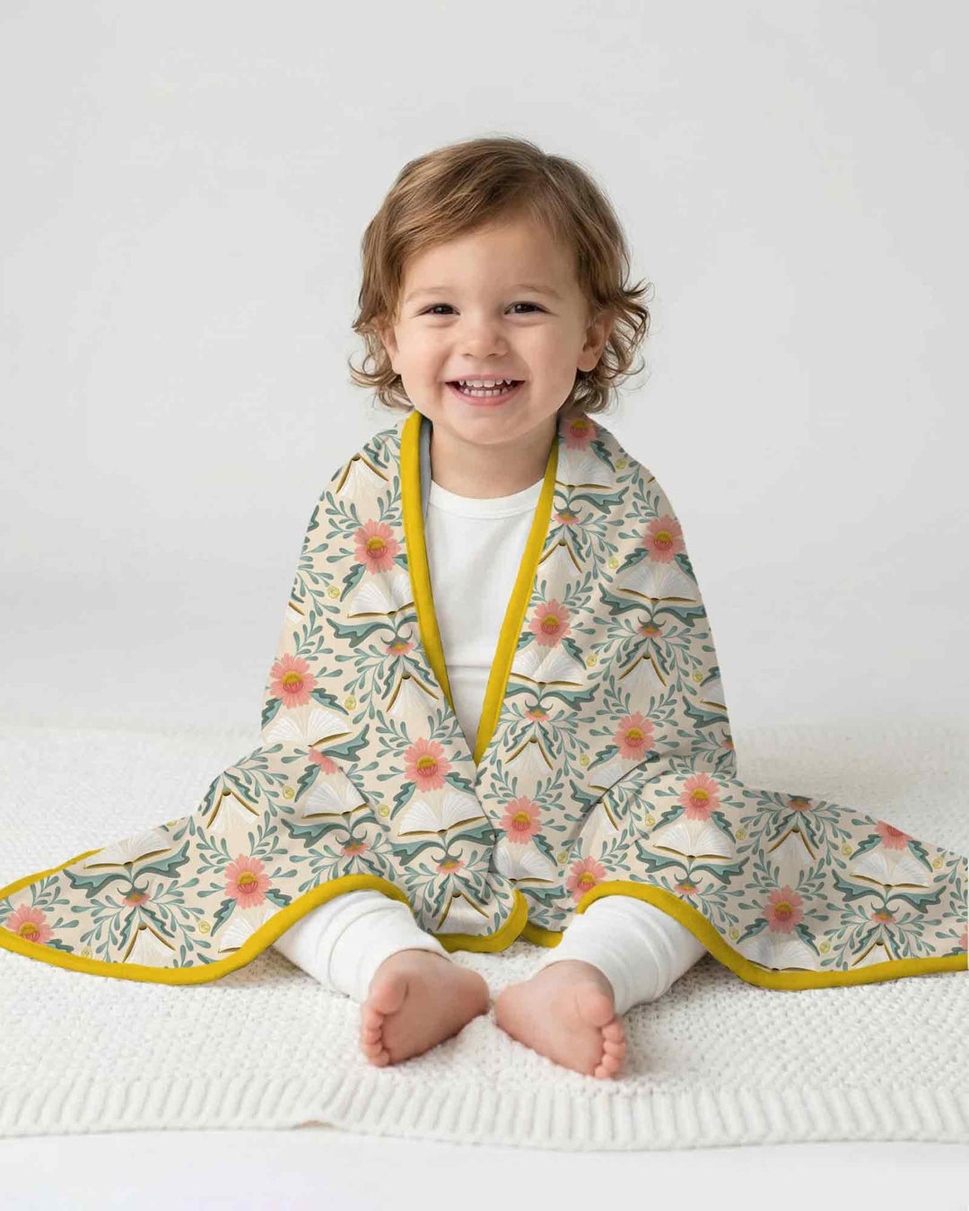 Blooming Stories Bamboo Blanket