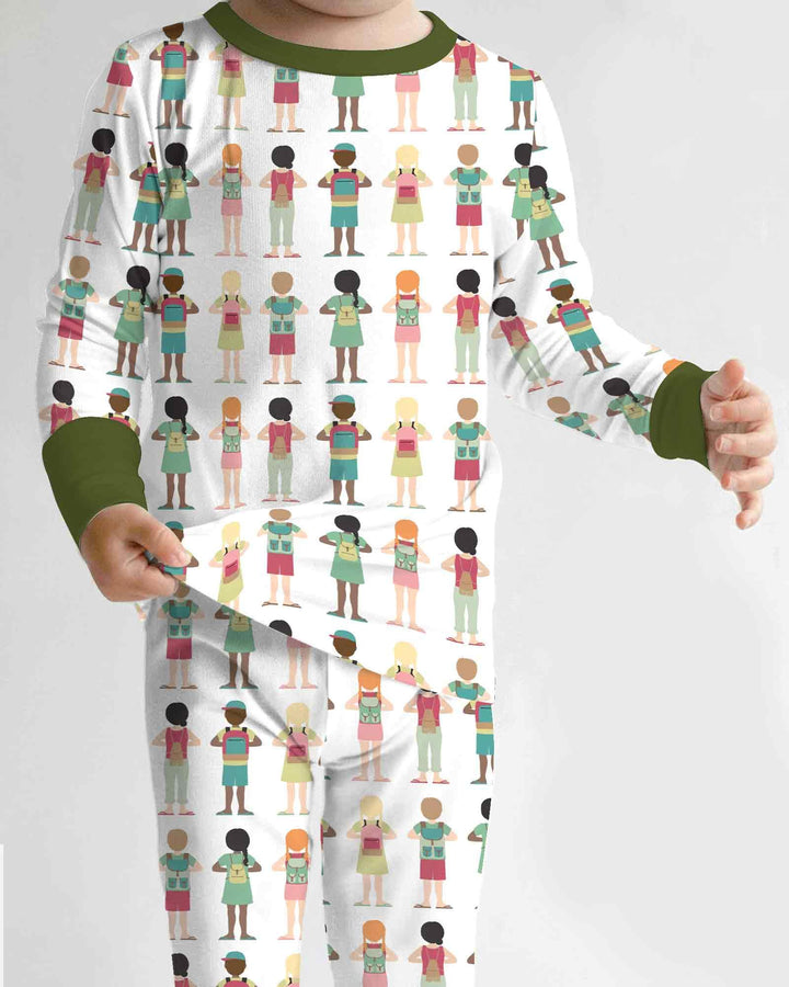 Zweiteiliges Langarm-Pyjama-Set mit Sommerfrüchten