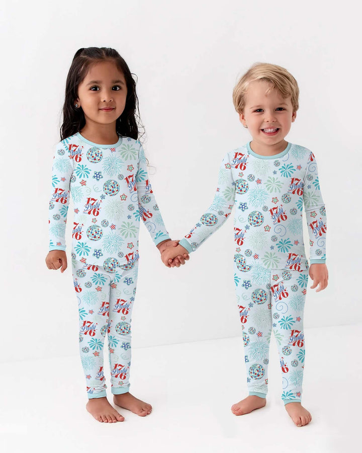 Zweiteiliges, kurzärmliges Pyjama-Set mit Marienkäfern