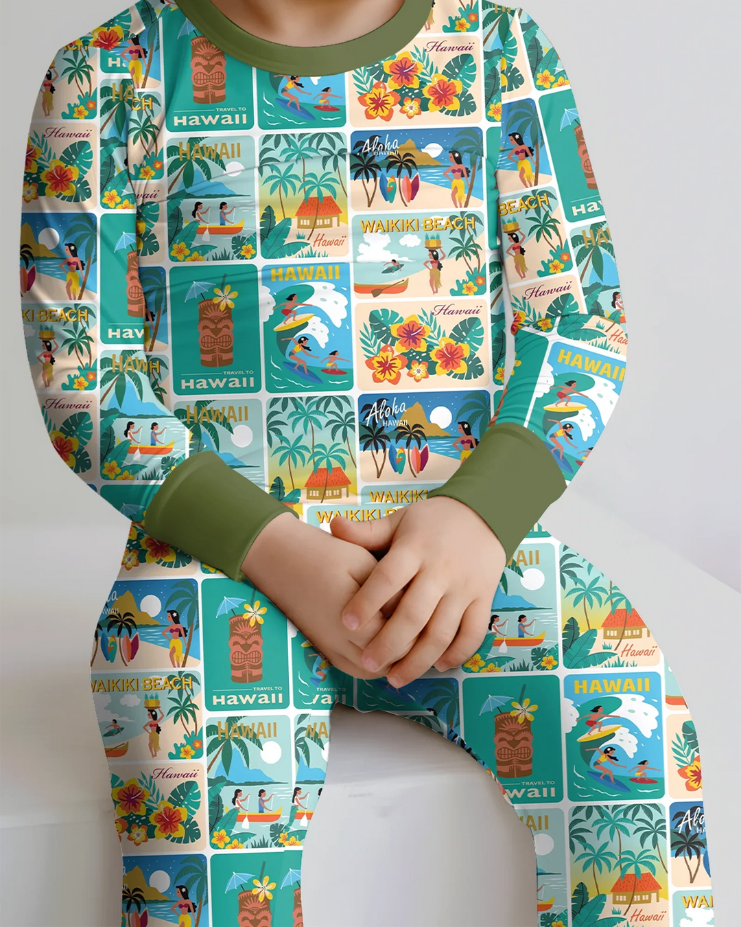 Zweiteiliges Langarm-Pyjama-Set mit Sommerfrüchten