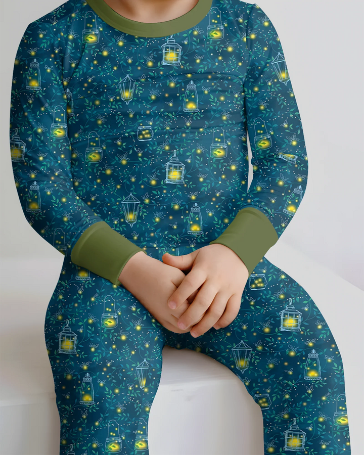 Zweiteiliges Langarm-Pyjama-Set mit Sommerfrüchten