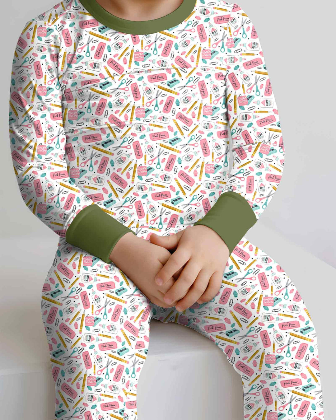 Zweiteiliges Langarm-Pyjama-Set mit Sommerfrüchten