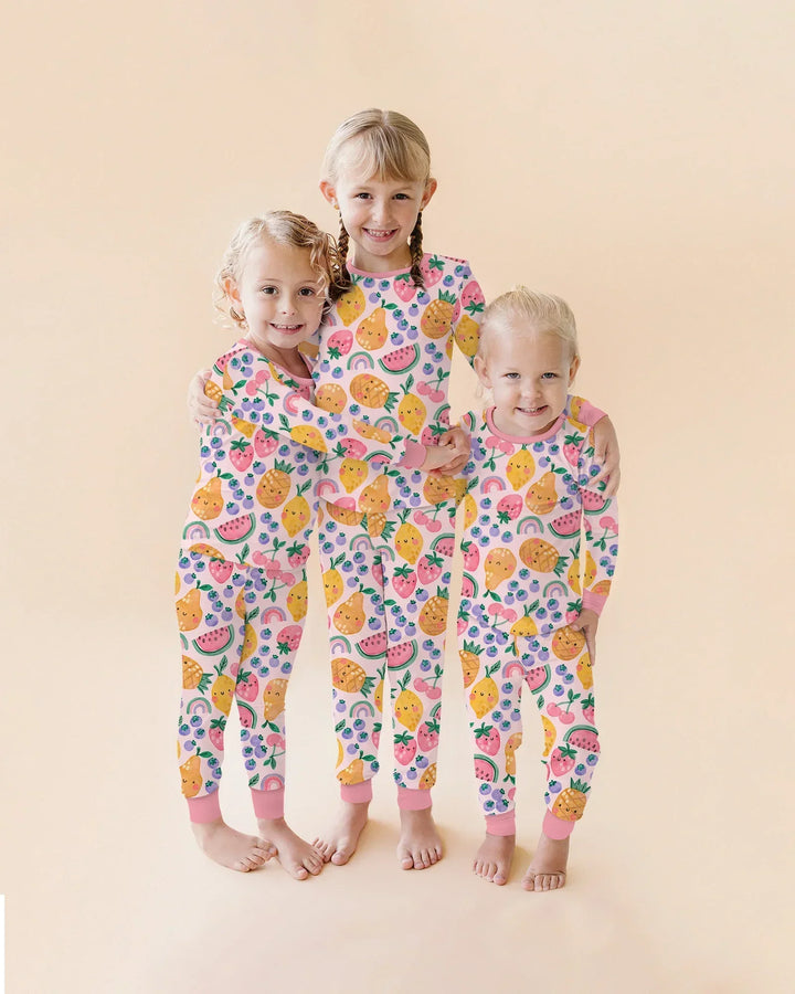 Zweiteiliges Langarm-Pyjama-Set mit Sommerfrüchten