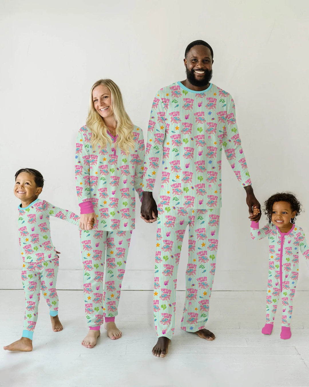 Turtley Over It Passender Familien-Bambus-Damen-Pyjama-Set