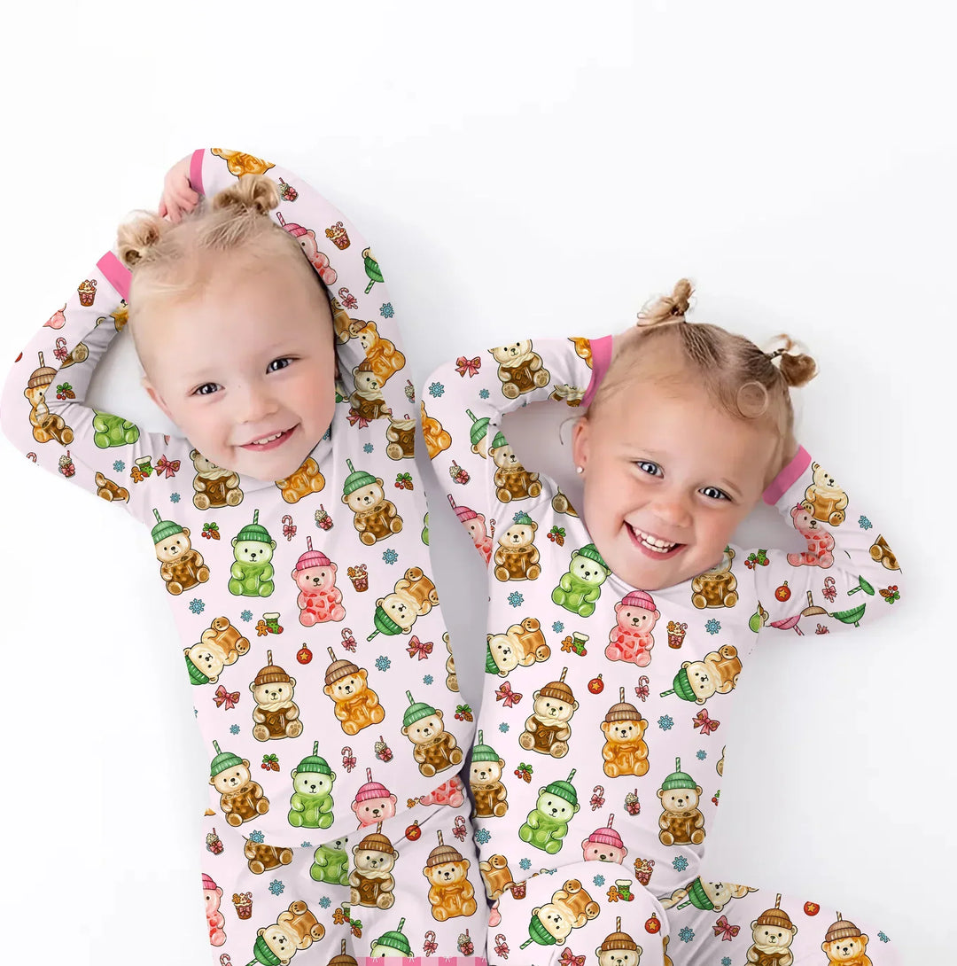 Zweiteiliges Langarm-Pyjama-Set mit Sommerfrüchten