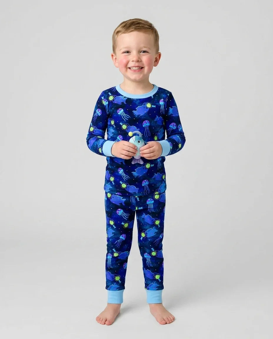 Zweiteiliges Langarm-Pyjama-Set mit Sommerfrüchten