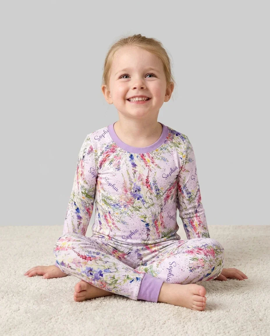 Zweiteiliges Langarm-Pyjama-Set mit Sommerfrüchten