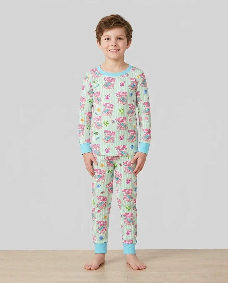 Zweiteiliges Langarm-Pyjama-Set mit Sommerfrüchten