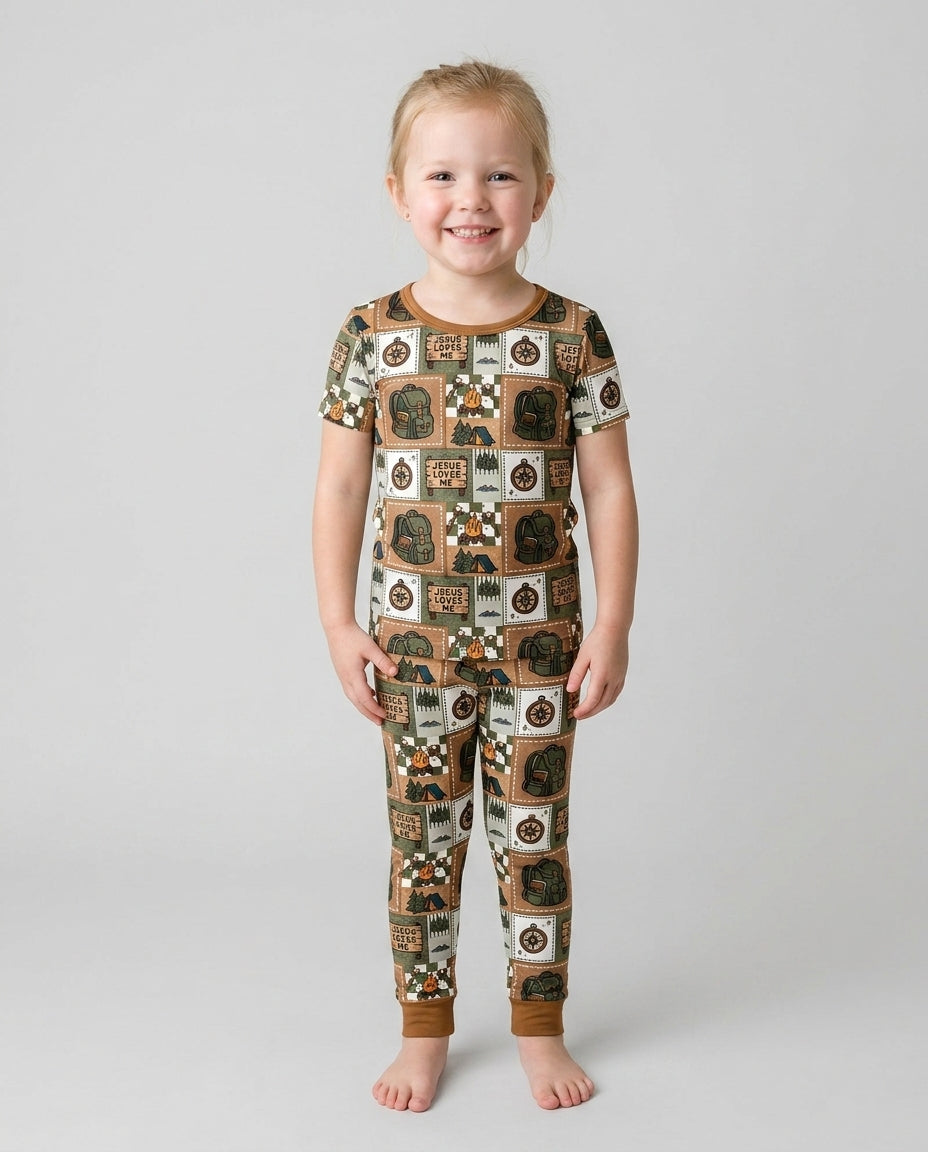 Zweiteiliges, kurzärmliges Pyjama-Set mit Marienkäfern